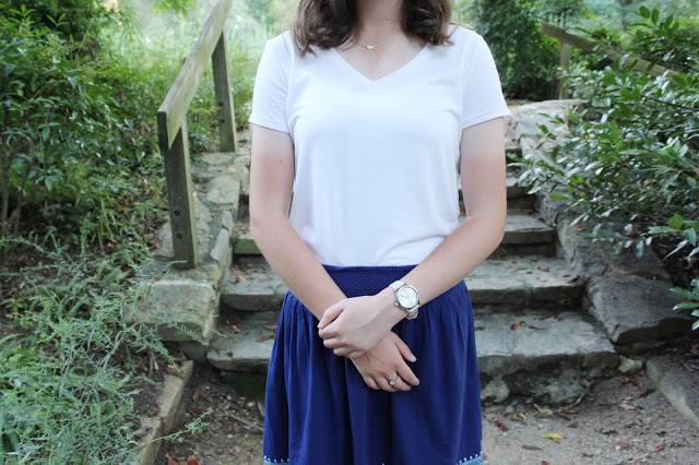 A super cute modest skirt outfit perfect for the park for the girl striving for modesty.