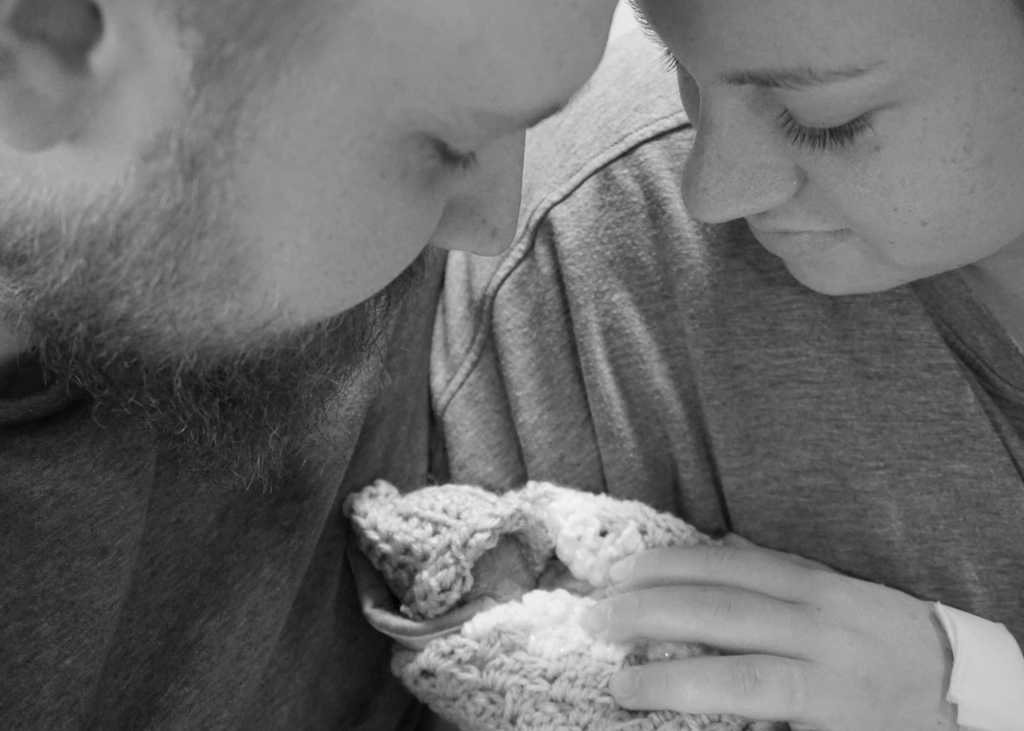 How to Support a Friend Going Through Miscarriage or&nbsp;Loss